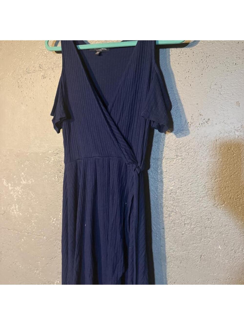 One Clothing Los Angeles Navy Blue Wrap Dress Medium